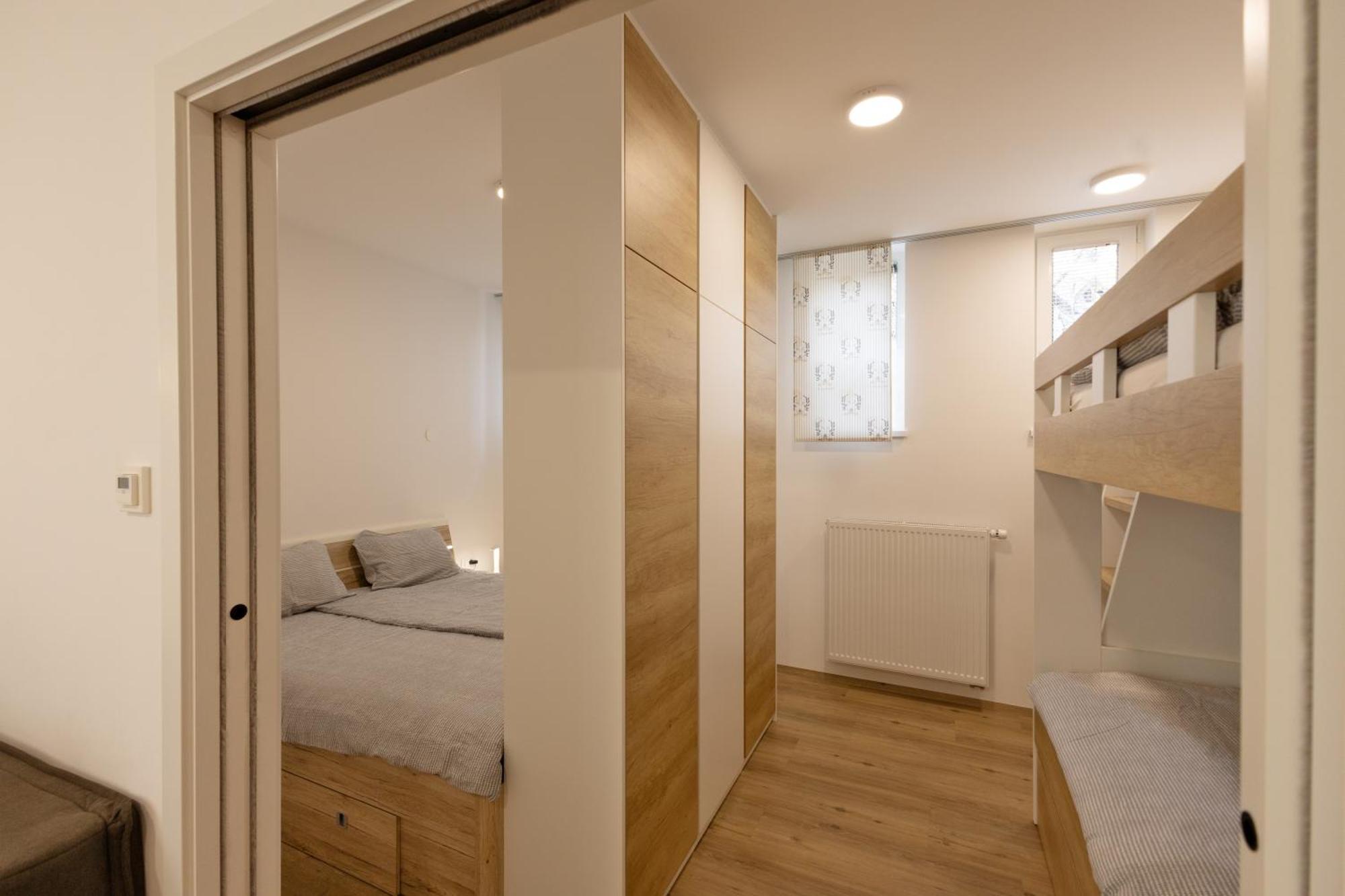 Apartmaji "La Vie Est Belle" Kranjska Gora Exterior foto
